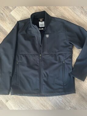 Ariat Men's Black Softshell Jacket
